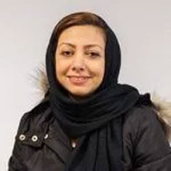 ساناز خمامی