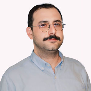 احسان صادقی